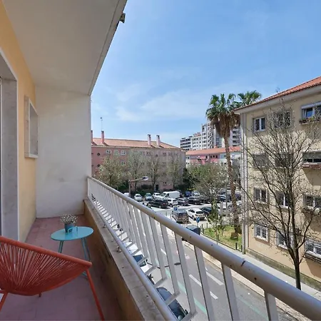 Sunset Balcony Apartment, By Timecooler Lisbon