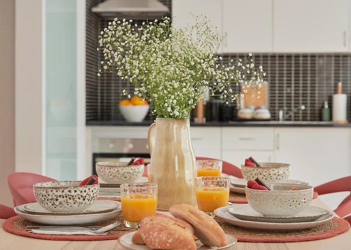 Sunset Balcony Apartment, By Timecooler Appartement *